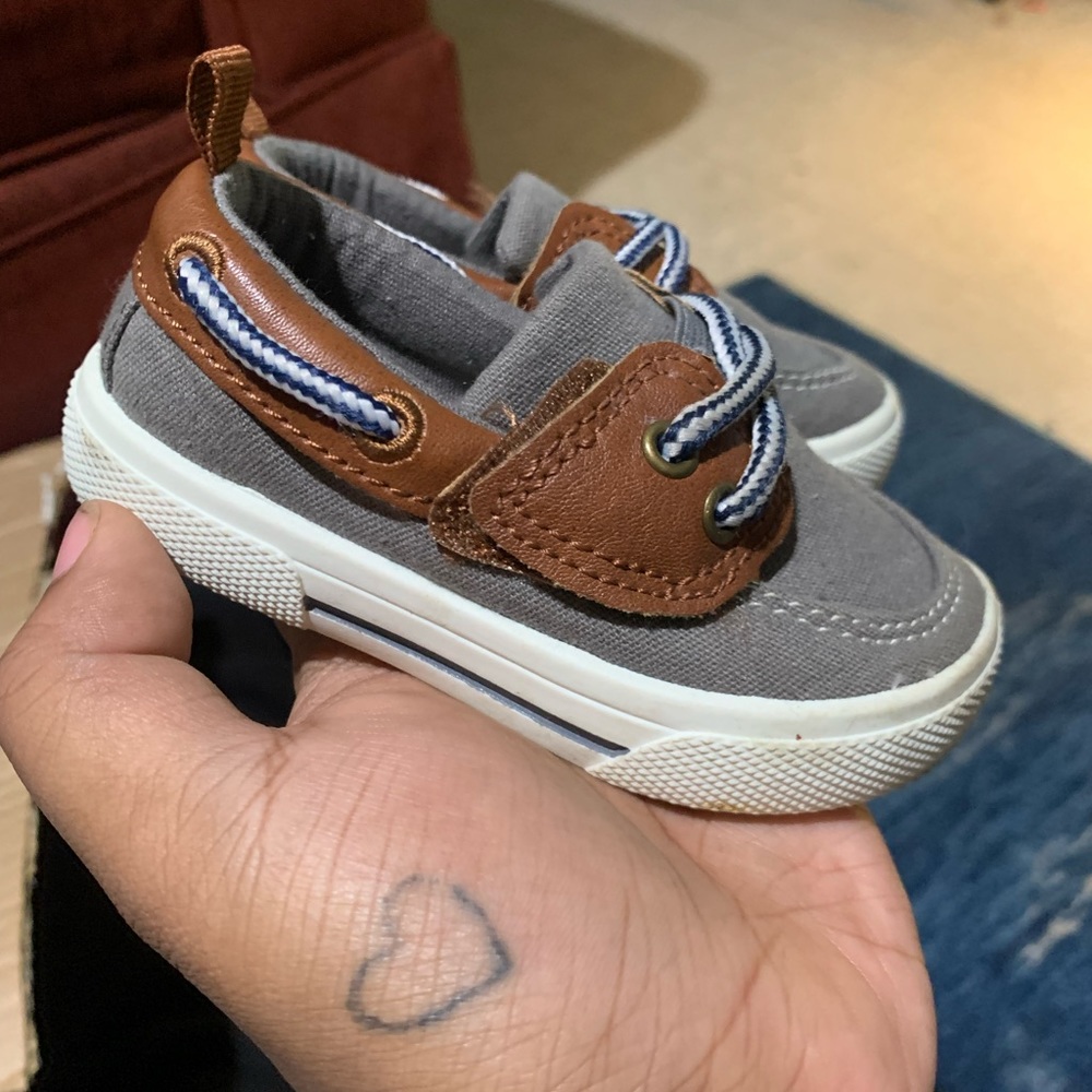 Toddle causal, size 5, boys.